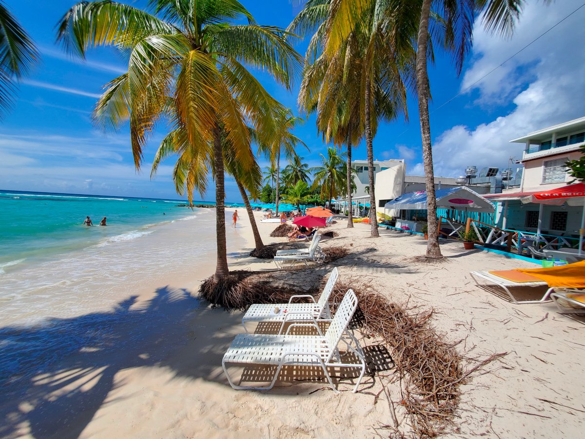 Crystal Waters Beach Bar and Restaurant